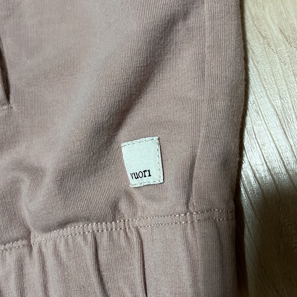 VUORI Laguna Zip Hoodie, SIZE MEDIUM NEW                       0129 - Picture 6 of 7